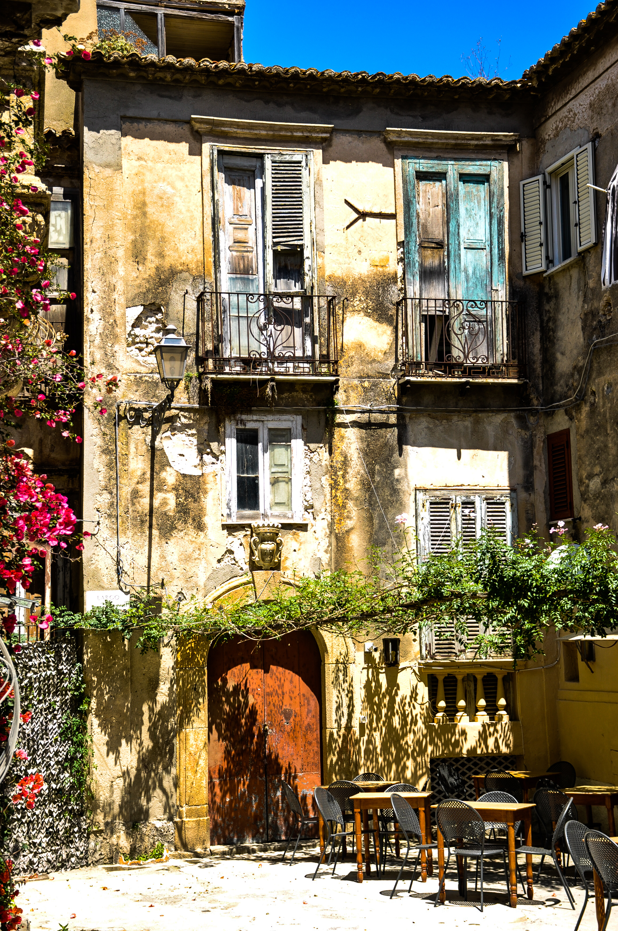 What To Do In Tropea Italy-Wander
